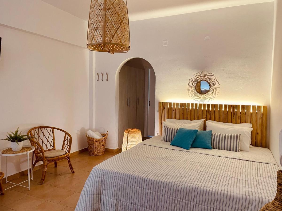 ארכאנגלוס Afroditi Junior Suites מראה חיצוני תמונה