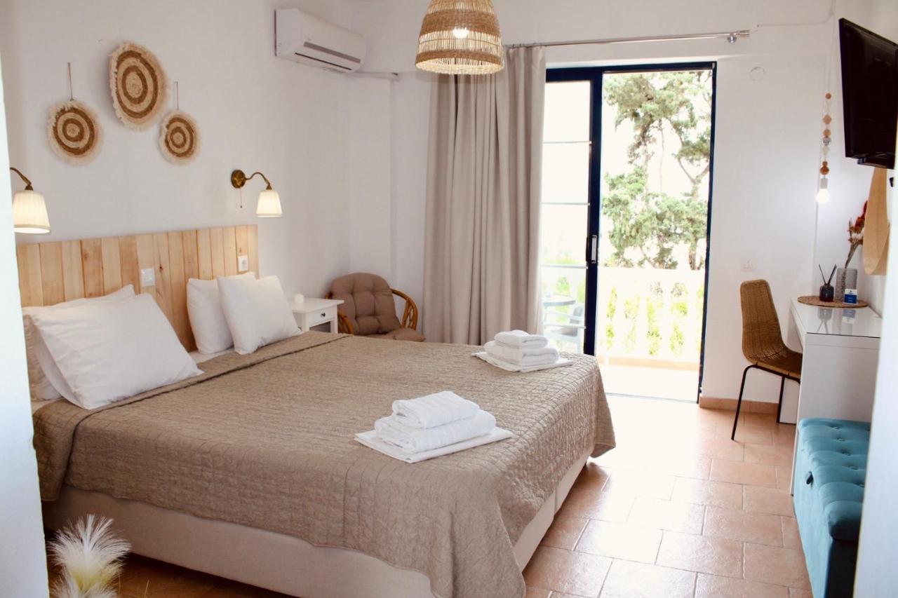 ארכאנגלוס Afroditi Junior Suites מראה חיצוני תמונה