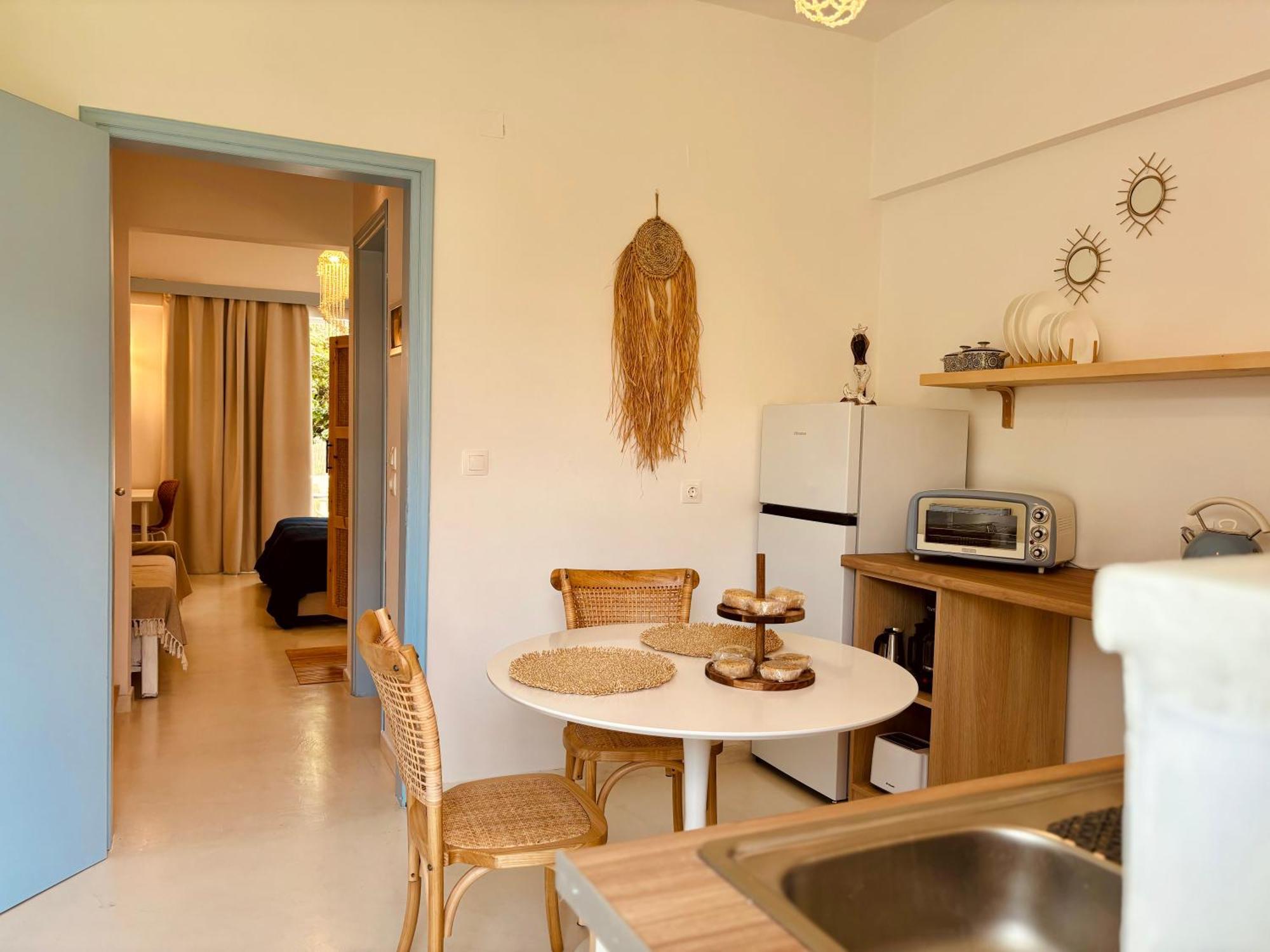 ארכאנגלוס Afroditi Junior Suites מראה חיצוני תמונה